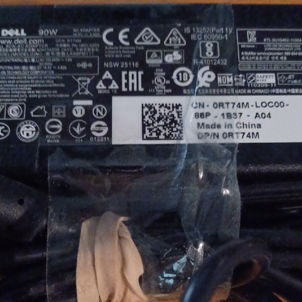 Dell 90W Laptop Charger